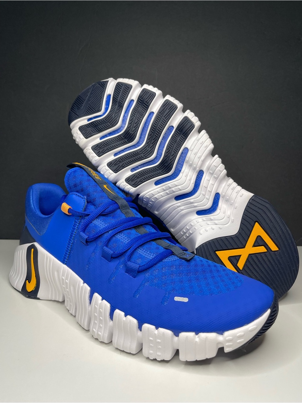 Nike Free Metcon 5 Men's Size 12 Racer Blue White Obsidian Sundial DV3949 400